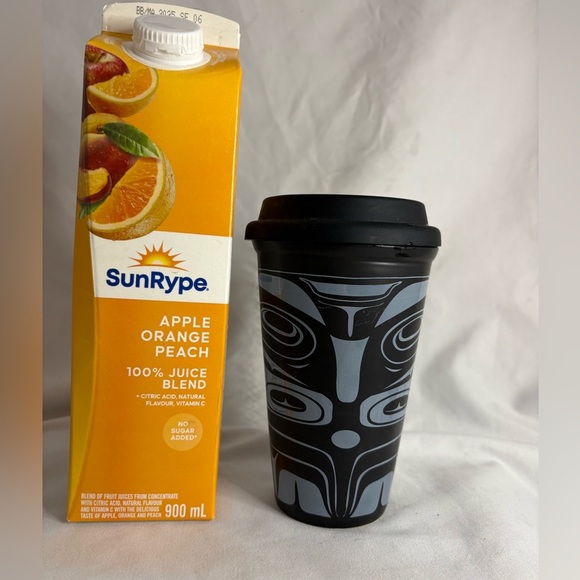 Ceramic Native Coffee/Tea cup with lid - Picture 1 of 4